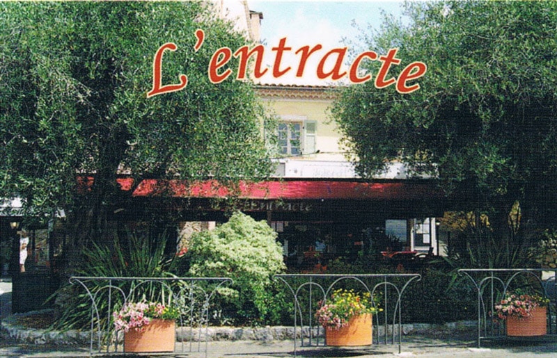 L'entracte, Fayence